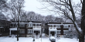 Winter Houses brown car house snow tree